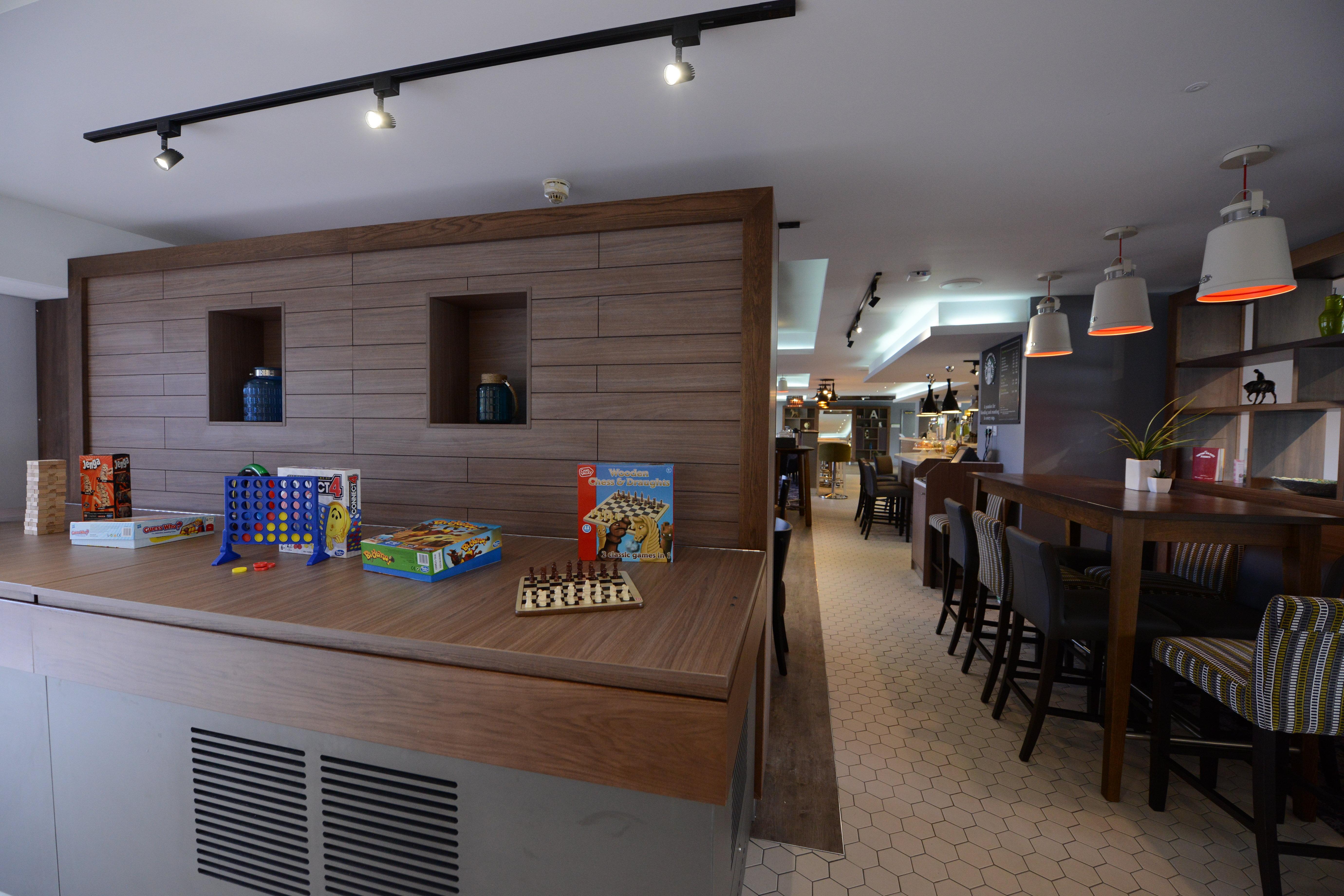 Holiday Inn Wolverhampton - Racecourse By Ihg Exterior photo